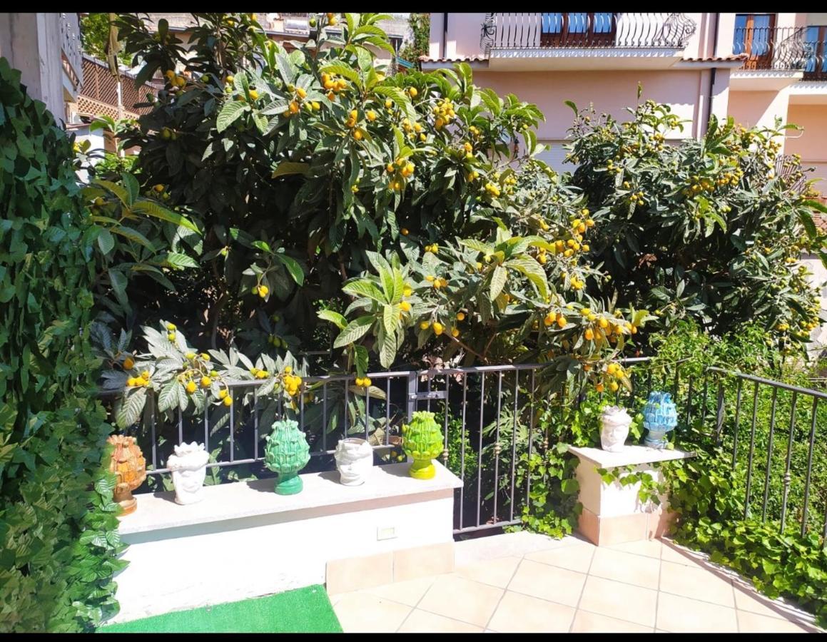 Apartment Marifra Garden Taormina Exterior foto